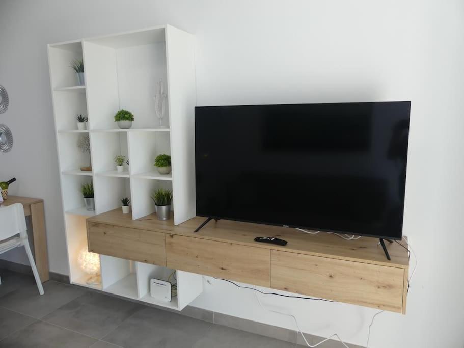 拉拉古纳19 Piso Centrico, Nuevo Y Bien Equipado En La Trinidad公寓 外观 照片