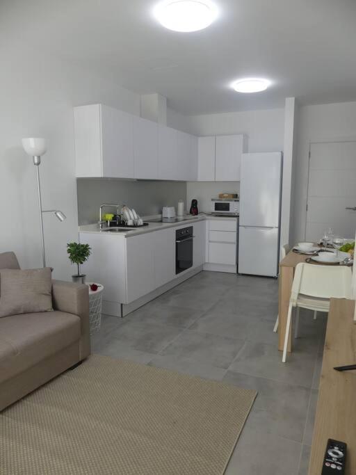 拉拉古纳19 Piso Centrico, Nuevo Y Bien Equipado En La Trinidad公寓 外观 照片
